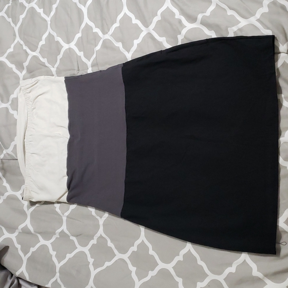 Mini dress - Picture 2 of 4